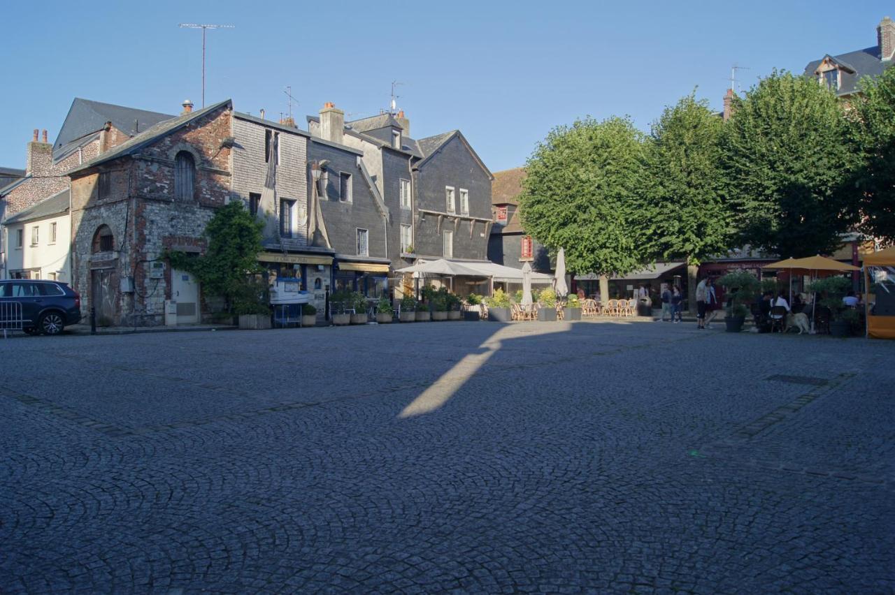 Le Perchoir De St-Antoine - Centre Historique D'Honfleur Avec Vue Sur Le Port, Netflix, Jeux, Vinyles Appartement Buitenkant foto